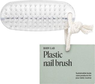BODY LAB Plastic Nail Brush Nagelborste för naglar och nagelband 1 st