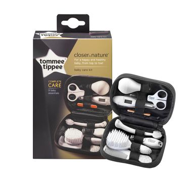 Tommee Tippee Healthcare & Grooming Kit Barn-kit
